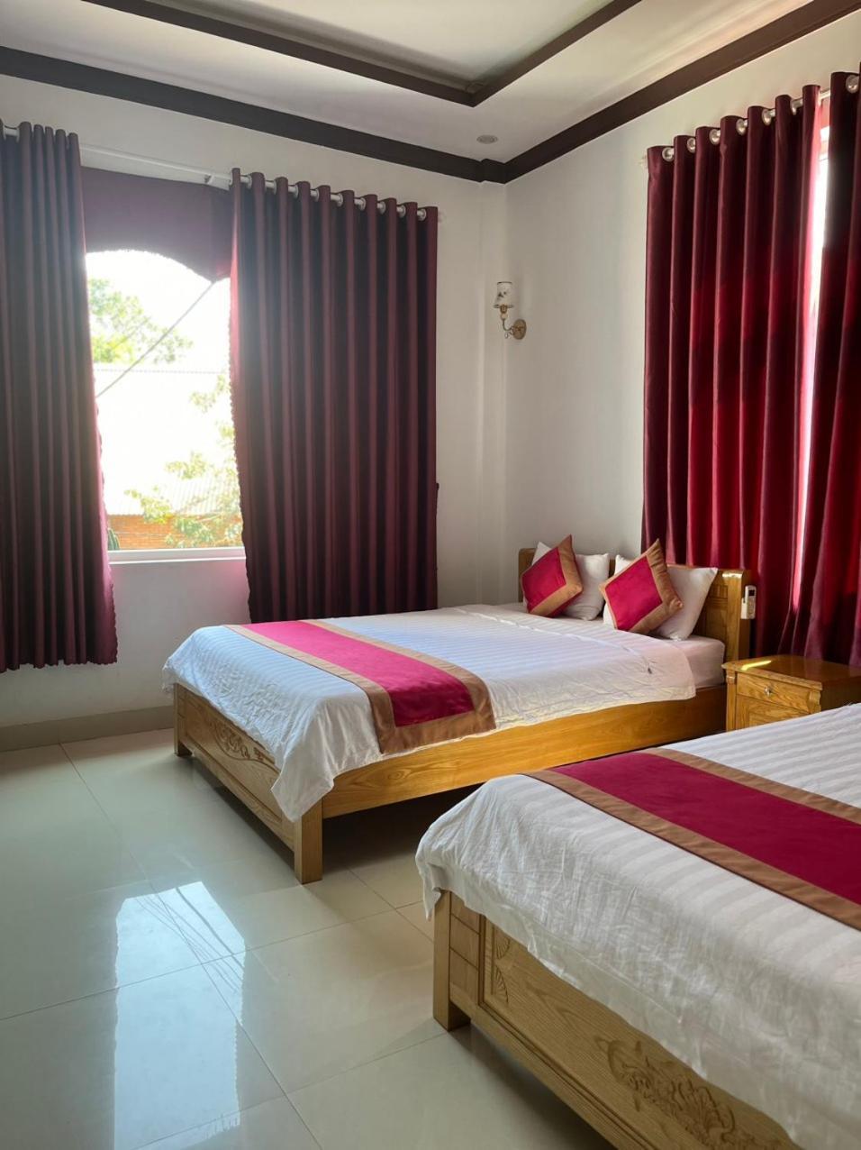 Lak View Hotel Lien Son Exterior photo