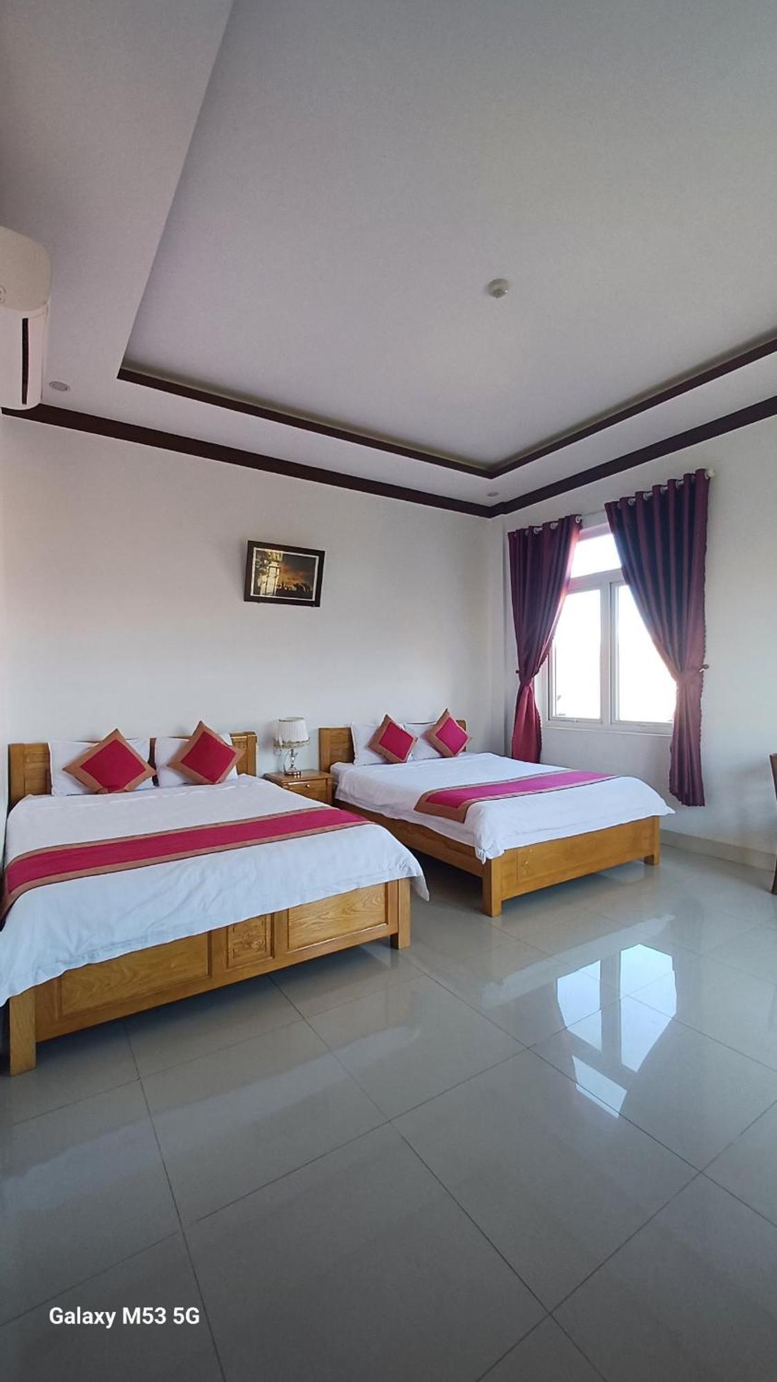 Lak View Hotel Lien Son Exterior photo
